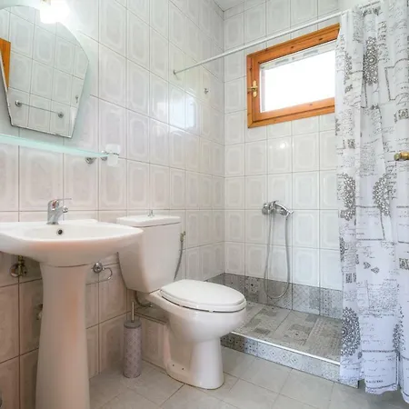 Sotiria Lux Vilă